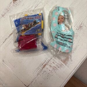 2004 McDonald's #2 Aladdin Abu w/carpet And # 1 Jasmine New